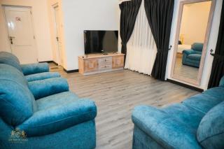 King Castle Lake Front By Laksam - 1