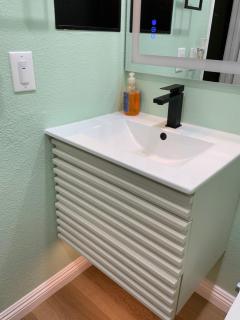 Beautiful Foothill Home - 5