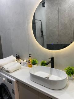 Уютная квартира в центре города, возле дворца школьников Токпанова 8 блок 4 - 4