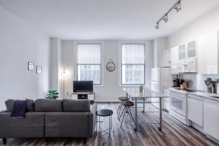 TWO CozySuites Sky Central Rooftop Pool #27 - 7