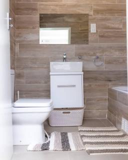 Unit 1 Perez Apartments- A Home away from Home - 5