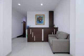RedDoorz Plus near Plaza Indonesia - 8