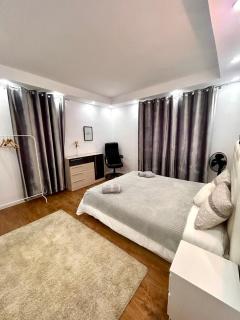 3 Bedrooms Premium Apartment Voluntari Great for Families and Teams - 3