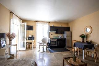 Independent Panoramic Studio with Pool - Le Tholonet - Le Tholonet - 4