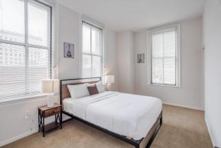 TWO CozySuites Sky Central Rooftop Pool #29 - 7