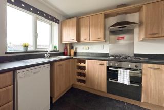 Kennedy 6 Bedroom 6 Bathrooms House in Hampton - 1