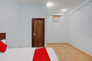 Hotel O Surya Gold Guest House - 7