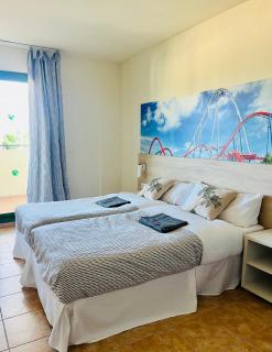 Sea View Apartment in Festival Village - 3