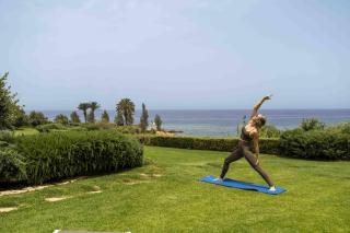 Sirena Solis Villa - Elegant 5-bedroom Sea View Retreat near Sirena Bay - 3