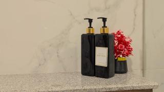 Luxury Apartments By Solstice Stays, Pentasquare and Goldcrest DHA Lahore - 5