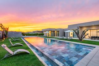 Villa Prestige , Piscine Sans Vis-à-Vis , Calme Absolu - 0