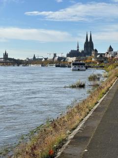 Sleeping in a motorhome - 2