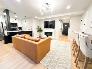 Ski-In/Out Luxury | Central • King • Chefs Kitchen - 9