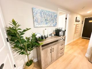 Ski-In/Out Luxury | Central • King • Chefs Kitchen - 6