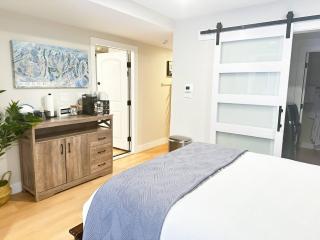 Ski-In/Out Luxury | Central • King • Chefs Kitchen - 2