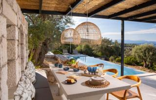 Nina s Summer House A Brand-New Seaview Sanctuary - 7