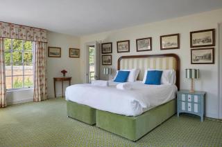 Abbey House by Group Retreats - 1