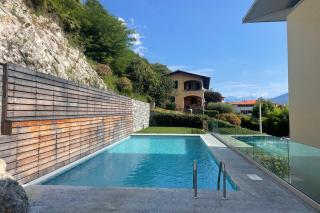 Condominio Modern House - 8