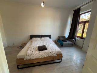 Central Modern Suite - 1