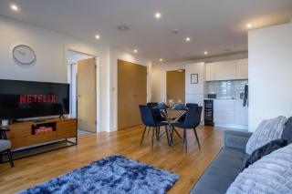 A&M Properties - Modern Birmingham Apartment - 1