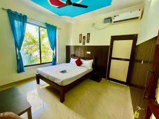 Hostel Cozy Bedz - 7