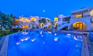 Castle Suites Hotel - 6