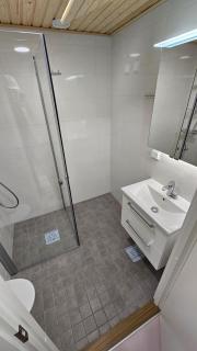 Brand new studio apartment on Kakola hill - 4