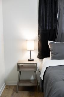 Elegant 2BR Escape in Manhattan with WiFi & Parking - 4