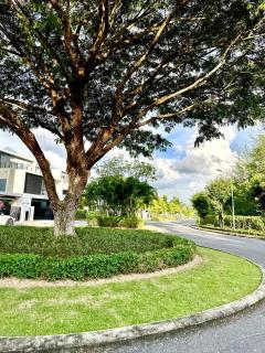 Laguna villa with private pool - 1