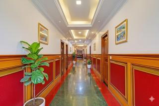 FabHotel Yagna Residency - 8