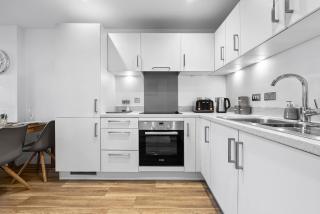 Park Central City Loft - 2