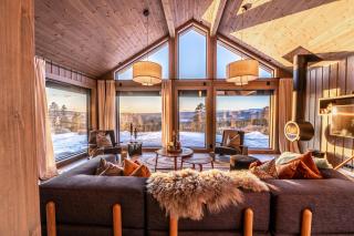 Luxurious Mountain Lodge - 7