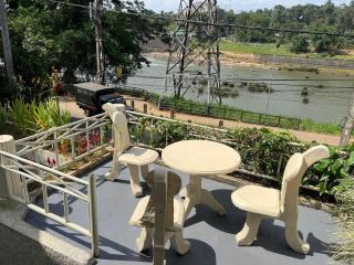 Hill Tips Tea Bangalow - 2