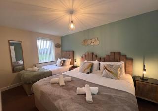 Syster Properties Leicester LE3 Comfy Casa Stay with Free Parking in Quiet Area - 7