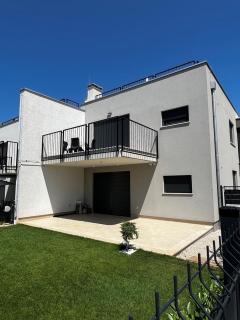 Luxury Apartment LIGHT - 9