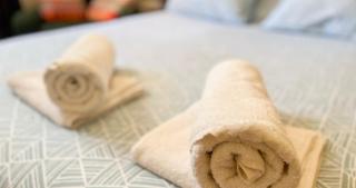 Peaceful setting near the ramparts - 4