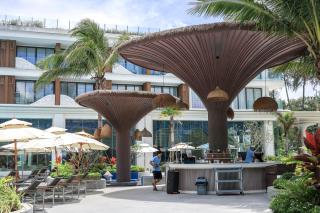 The Sunshine Beach Family Suite with Pool - 2