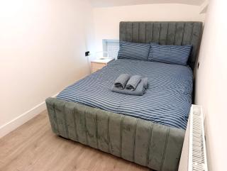 Cardiff retreat- Walk to Stadium & City Centre - 9