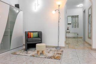 Residential Camacho, By OP - 1