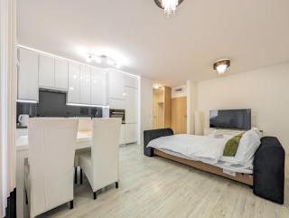 Tarnogaj Superior Apartment with Garden by BookingHost - 8