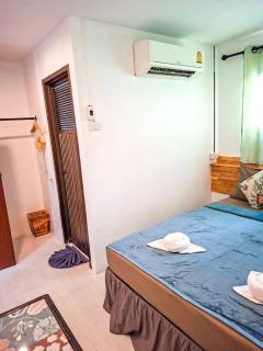 MT Friend Hostel Phuket Town - 6