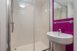 Riverside House by UTDM - 1