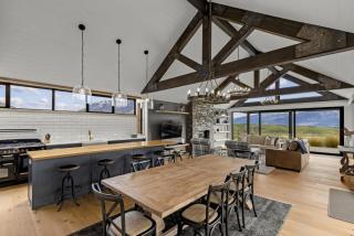 Jacks Point Rise - Family friendly hot tub BBQ -  - 2