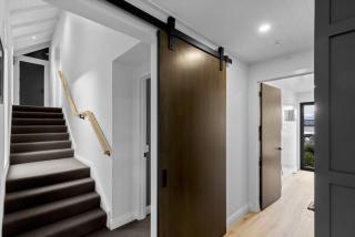 Jacks Point Rise - Family friendly hot tub BBQ - 1