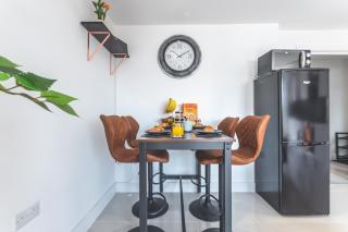 Relaxing Atlantic Mansions By Smart Apartments Short Lets & Serviced Accommodation Apartment Southampton With Free WiFi - 8