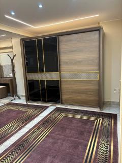 شقه فندقيه ثلاث غرف بجوار جنينه مول عباس العقاد - 6