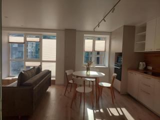 Люкс GreenStreet Рівненська - 2