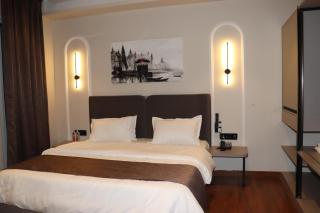 Raajhans A Boutique Stay - 5