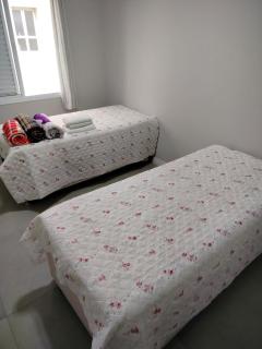 Apto reformado e mobiliado a 2 quadras praia Guaruja Enseada - 7