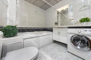 Жилянська 7 НСК Олімпійський - 4